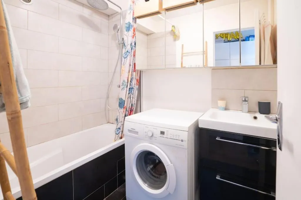 Jolie Nid Familiale Apartment Paris 0*,